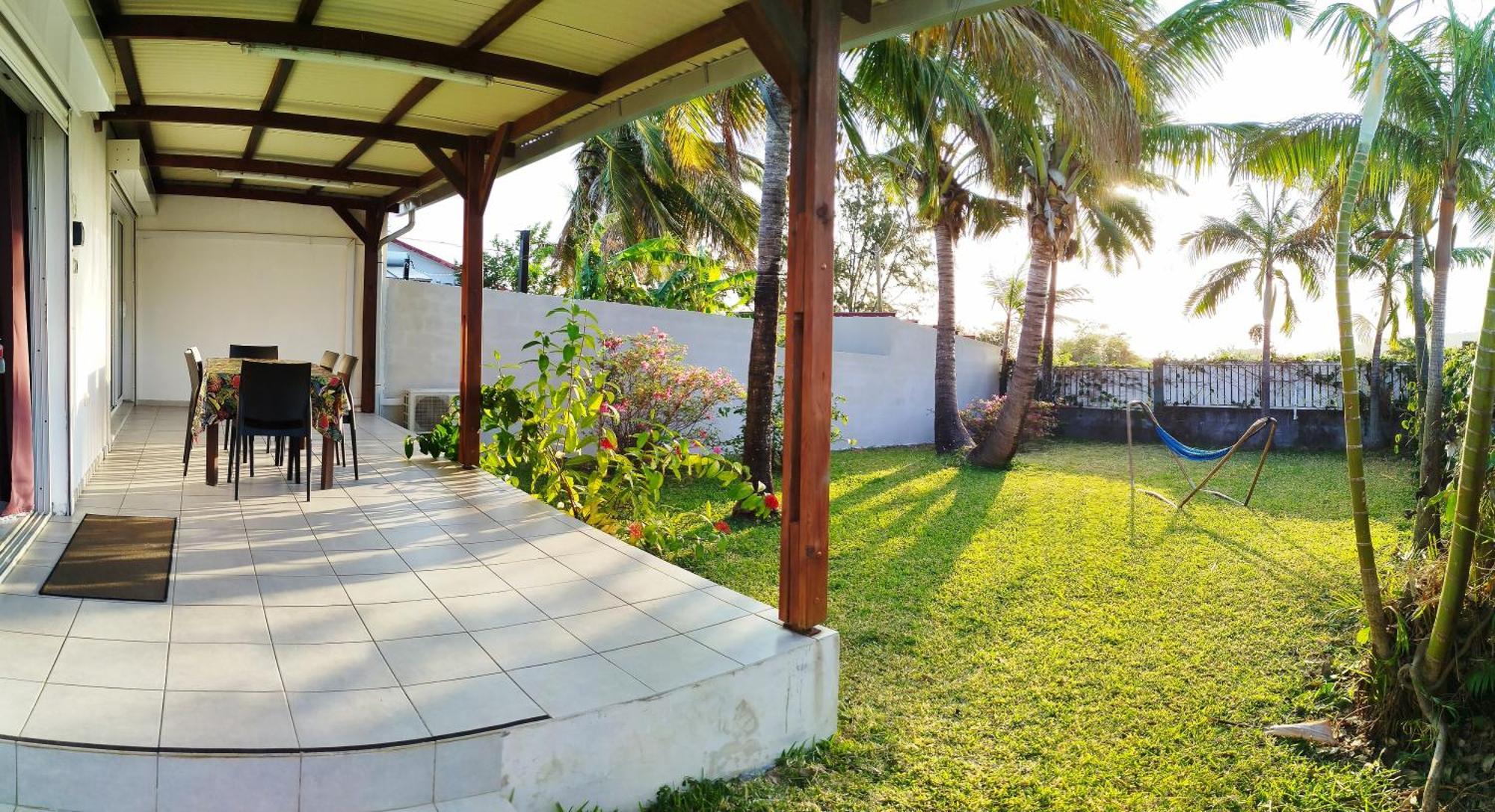 Maison Les Cocotiers De Plaiz'Anse Petite Île Kültér fotó